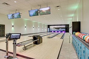 Scenic Water Views: Lakefront Home in Mccormick!