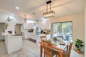 10 Mi to Beaches: Port Charlotte Paradise