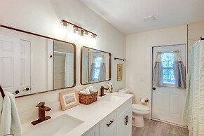 10 Mi to Beaches: Port Charlotte Paradise