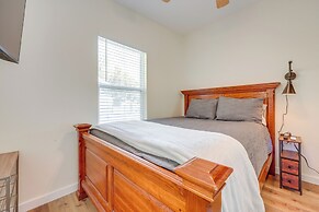 Hot Tub, Boat Ramp: Cabin Close to Canyon Lake