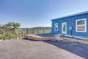 Hot Tub, Boat Ramp: Cabin Close to Canyon Lake