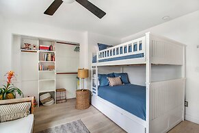 Walk to Lake Arrowhead: Peaceful Mountain Retreat!