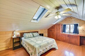 6 Blocks to Sjsu: Cozy Bungalow w/ Deck & Koi Pond