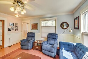 6 Blocks to Sjsu: Cozy Bungalow w/ Deck & Koi Pond