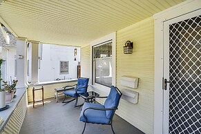 6 Blocks to Sjsu: Cozy Bungalow w/ Deck & Koi Pond