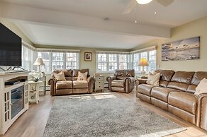Near Beaches & Waterfront Dining: Home in Hampton!