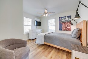 Close to Canyon Lake: Cabin - Boat Ramp & Hot Tub