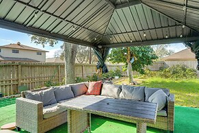 9 Mi to Dtwn: Spacious Retreat in Corpus Christi!