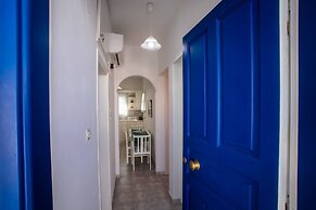 Naoussa Breeze Residence