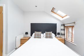 2 Bedroom Luxury Apartment