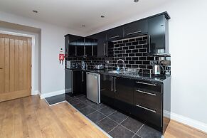 2 Bedroom Luxury Apartment