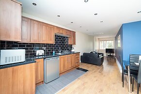 2 Bedroom Luxury Apartment