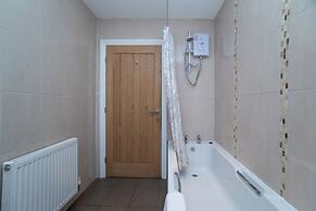 2 Bedroom Luxury Apartment