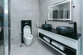Phoenix Luxury Apartments