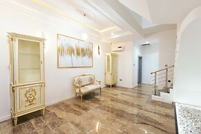 Phoenix Luxury Apartments