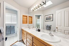 Coastal Getaway 5 Bedroom Home