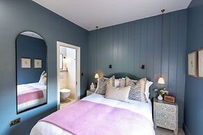 The Blue Pigeons Hotel