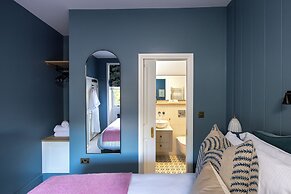 The Blue Pigeons Hotel