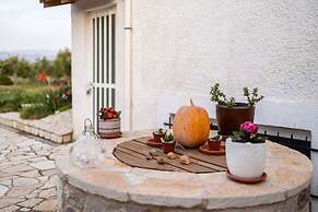 Petalidi Sunny Home One