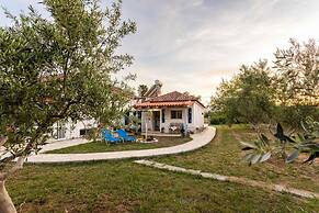 Petalidi Sunny Home One