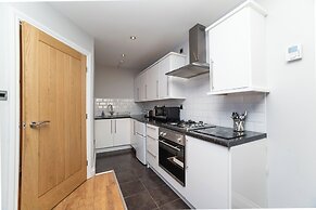 2 Bedroom Apartment 4 Guests