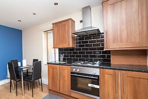 2 Bedroom Apartment 4 Guests