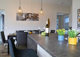 Coastal Comfort With Terrace