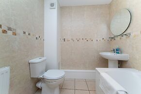 2 Bedroom Apartrment