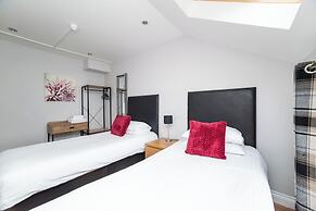 2 Bedroom Apartrment