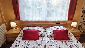 Liget Nyaralóház és Apartman Liget
