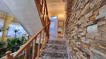 Liget Nyaralóház és Apartman Liget