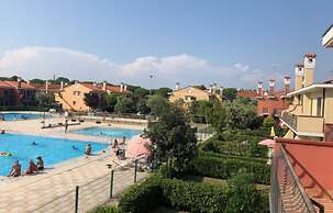 Cozy Apartment With Private Garden in Bibione