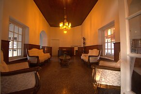The Tredis Heritage by the Lake