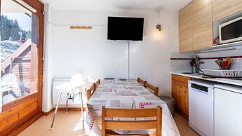 Apartment in Morillon Near Ski Slopes