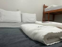 SOBRADO NO CORAÇÃO DO COSTA E SILVA