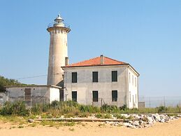 Cozy Flat With Lateral sea View in Bibione