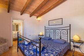 Can Revell Villa With Pool & Jacuzzi