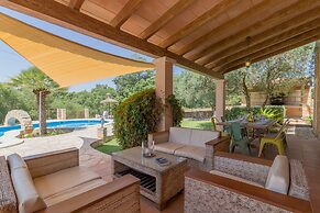 Can Revell Villa With Pool & Jacuzzi