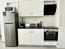 04 AN - Stay Ease Apartment