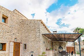 Cozy Mountain-view Villa