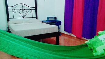 Hostal y Camping Villa Mercedes