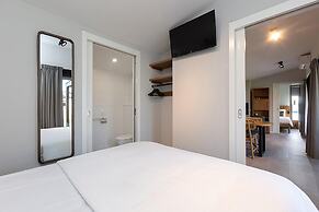 Docklodge Stay by the Water