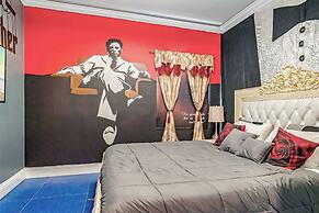 Luxury Mansion w Pool Sleeps 60