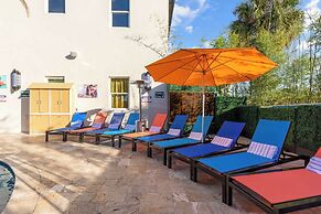 Luxury Mansion w Pool Sleeps 60