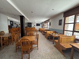 HOSTAL MARBORE