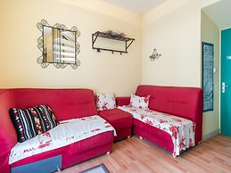 Spacious Home With Beach Access