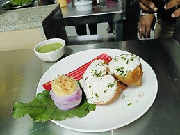 Enrise By Sayaji Neemuch