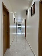 Hotel sky way inn