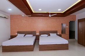 Balu Residency - A Business Class Hotel