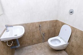 Balu Residency - A Business Class Hotel